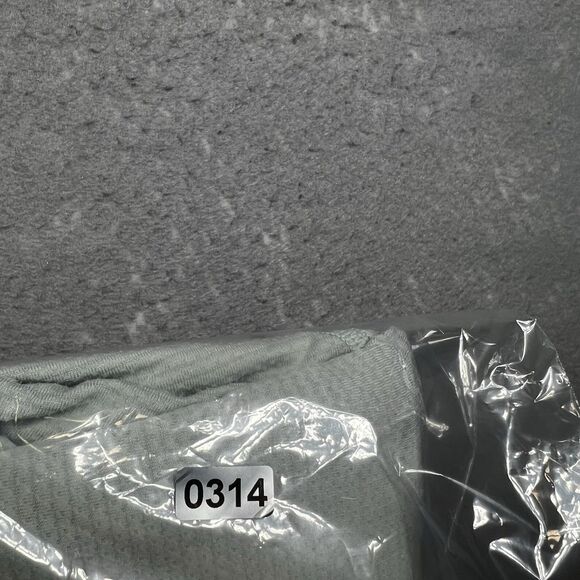 Lululemon Shirt Mens Large Green Short Sleeve Running Hiking T Shirt Athleisure - Picture 11 of 12